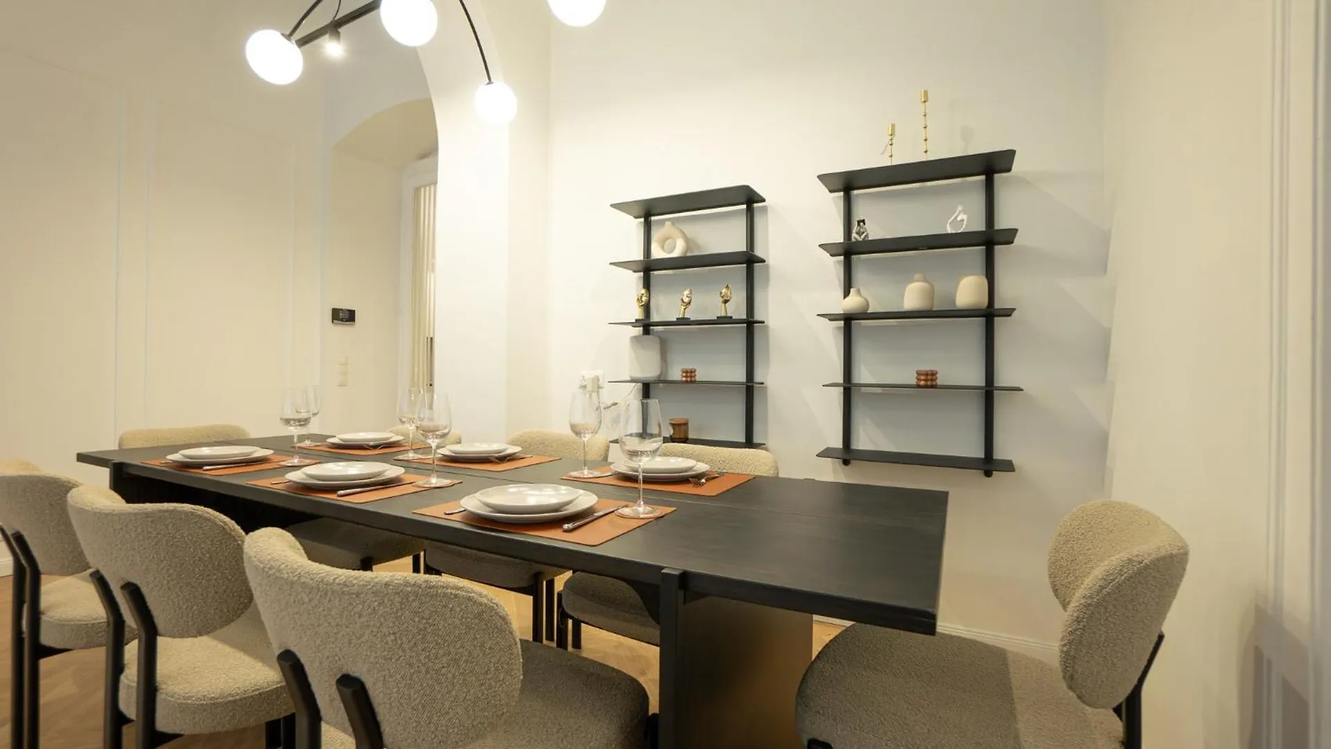 Spacious 3Br Escape With Sauna And Billiard In The City Center Vienna