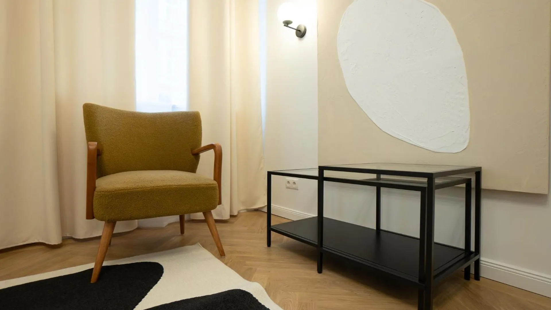 Apartment Spacious 3Br Escape With Sauna And Billiard In The City Center