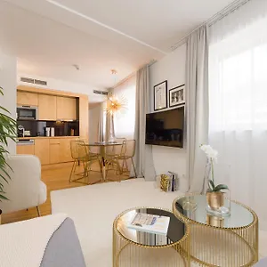 Daire Rafael Kaiser - Premium City Centre, Viyana